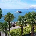 Riviera 호텔 3*