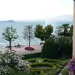 호텔 Riviera 3*