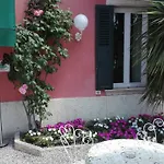 מלון Riviera