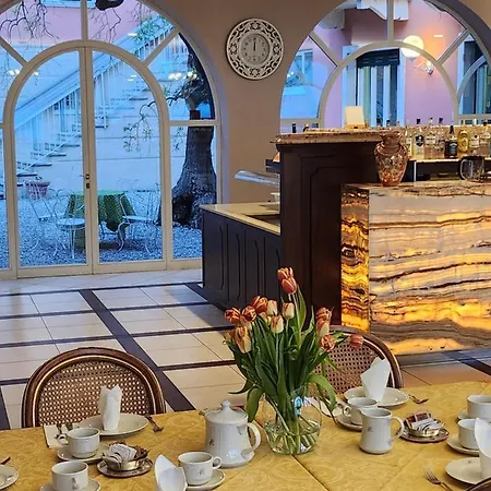 Riviera باردولينو
