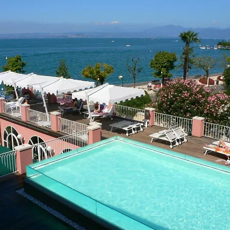 Riviera 3* باردولينو