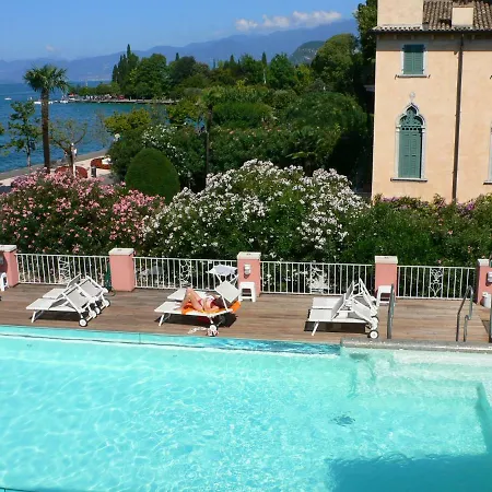 Riviera 3* باردولينو