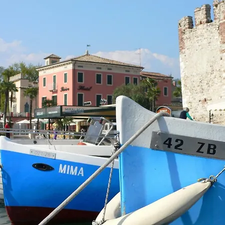 Riviera 3*